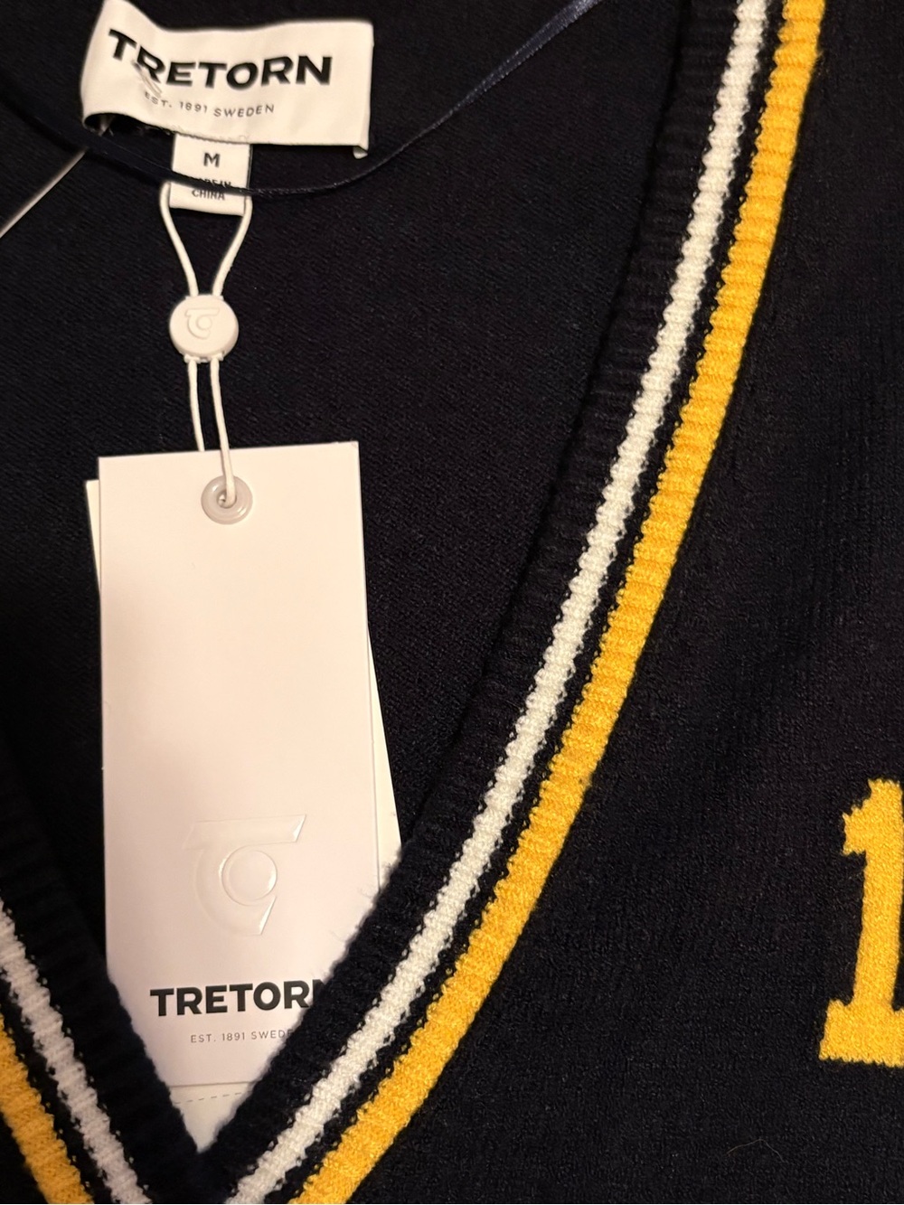 Tretorn 1891 Sweden Varsity Knit Cardigan Retro-Inspired Sweater Medium - Picture 5 of 7